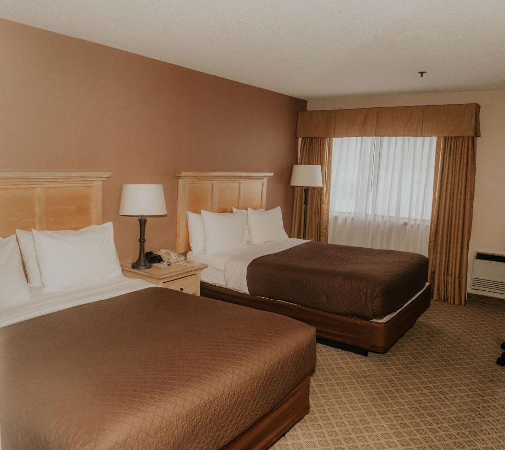 Wallace Inn Bagian luar foto